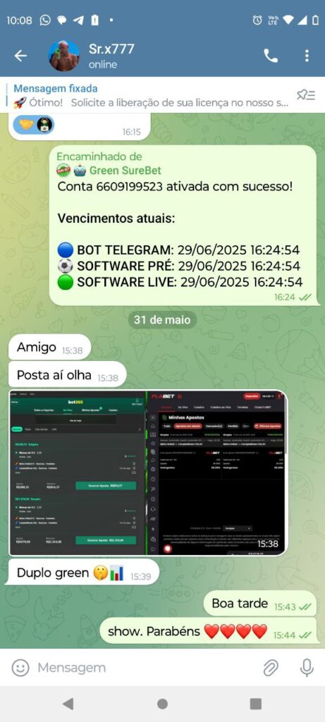 Conversas em um grupo do WhatsApp com informações sobre a ativação de conta na plataforma Green SureBet e acertos em apostas, exibindo detalhes de vencimentos e resultados positivos, incluindo imagens das apostas em andamento.
